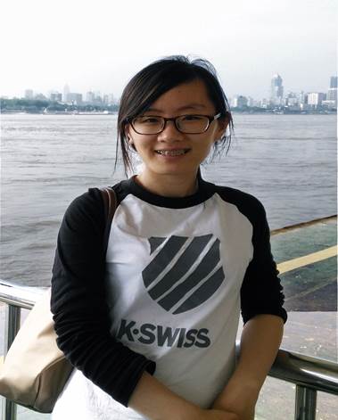 //renqiav.net/__local/8/6B/7D/BEBD48C69E5678B144093A6D215_598CDDC1_2662D9.jpg